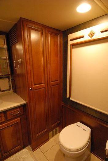 Used 2015 Winnebago Ellipse 42QD