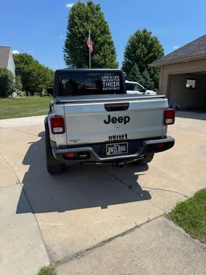 Used 2022 Jeep Gladiator
