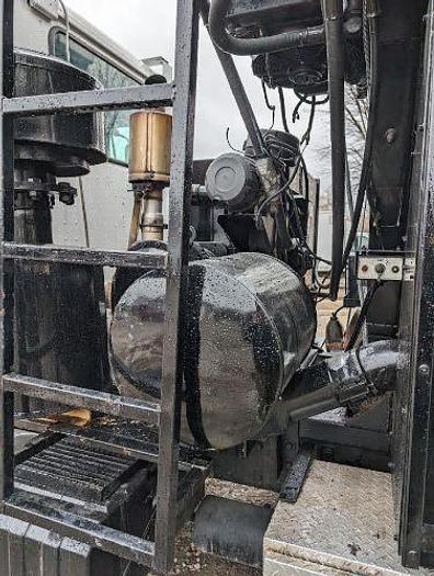 Used 1998 INTERNATIONAL 9400 with Mulch Blower