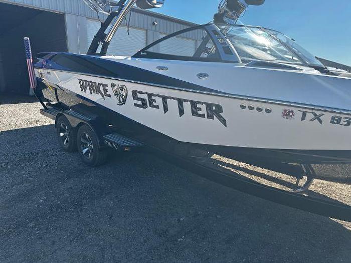 Used 2012 Malibu Wakesetter 247 LSV