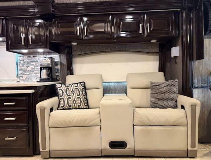 Used 2019 Thor Motor Coach Tuscany 45MX I6 Diesel Pusher