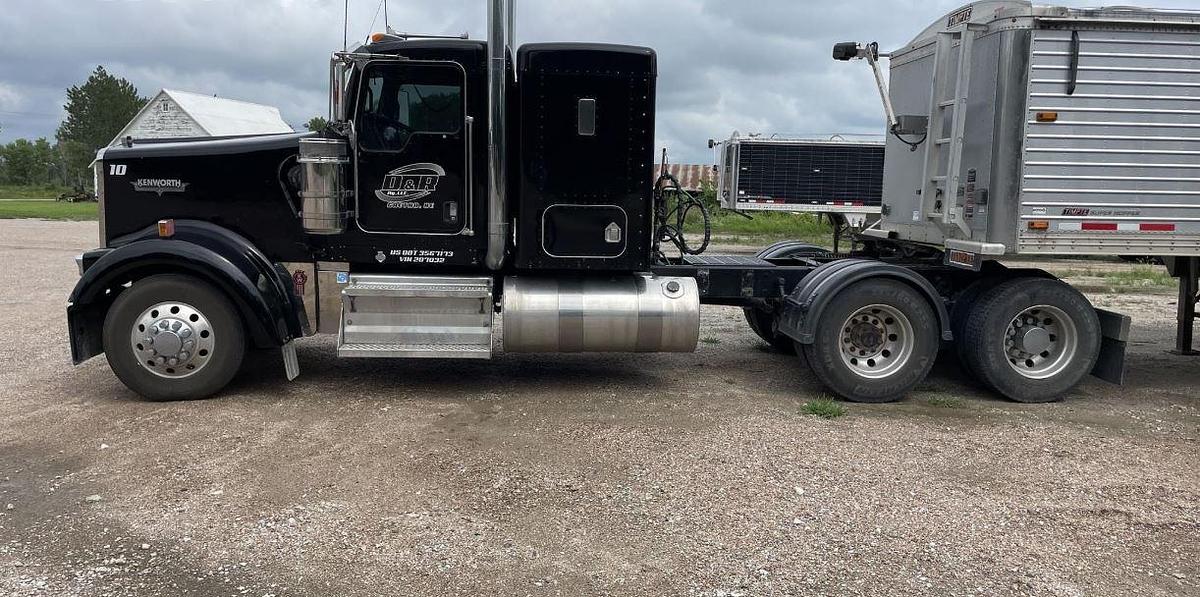 Used 2007 KENWORTH W900