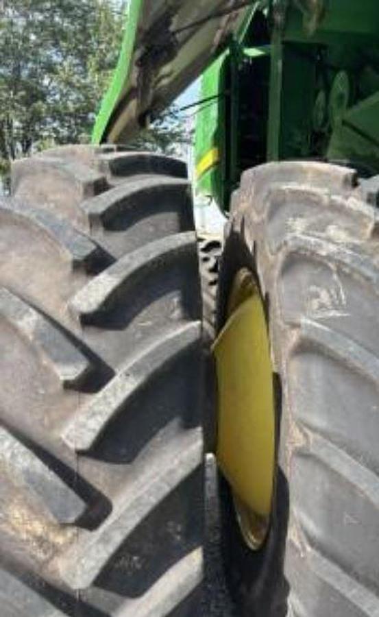 Used 2008 JOHN DEERE 9770 STS Combine