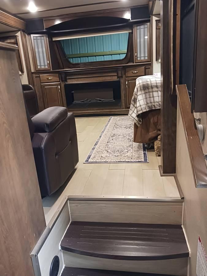 Used 2018 Grand Design Solitude 374TH-R