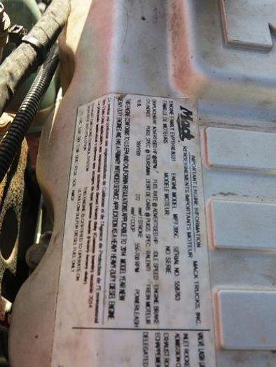 Used 2015 Mack Pinnacle CXU613