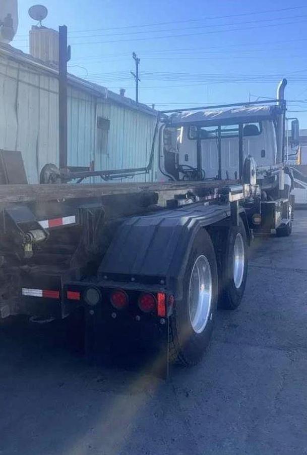 Used 2020 Freightliner 114SD with Trailer