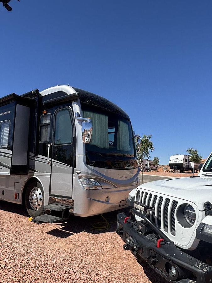 Used 2008 Fleetwood Revolution LE 40R Class A Diesel Motorhome