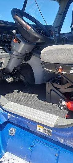 Used 2008 Freightliner Columbia