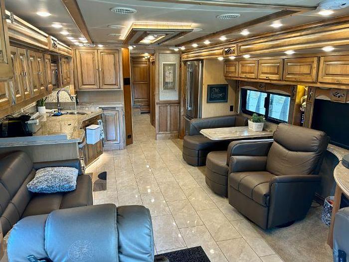 Used 2018 Tiffin Phaeton 40QKH