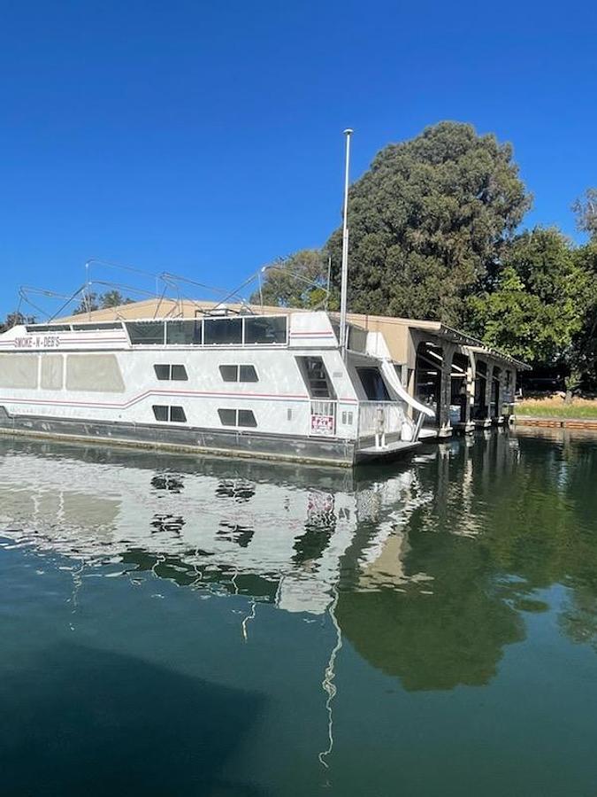 Used 1998 Fun Country House Boat