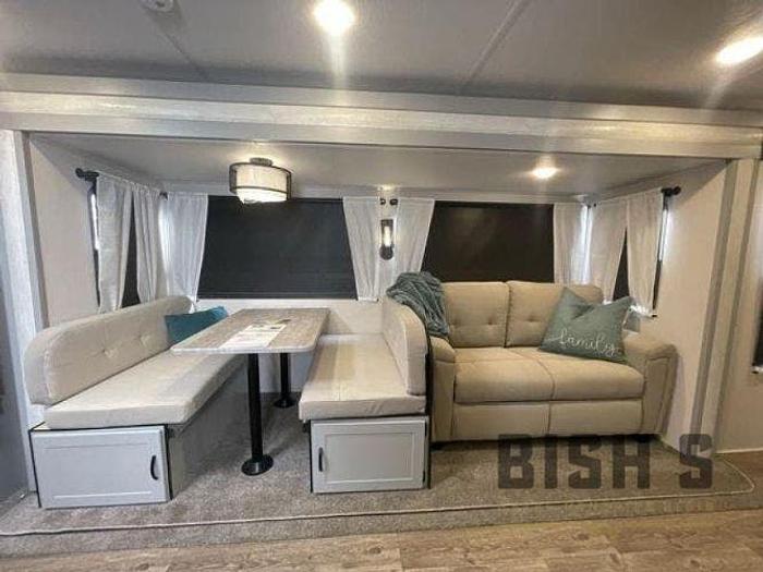 Used 2022 Forest River Vibe 25RK