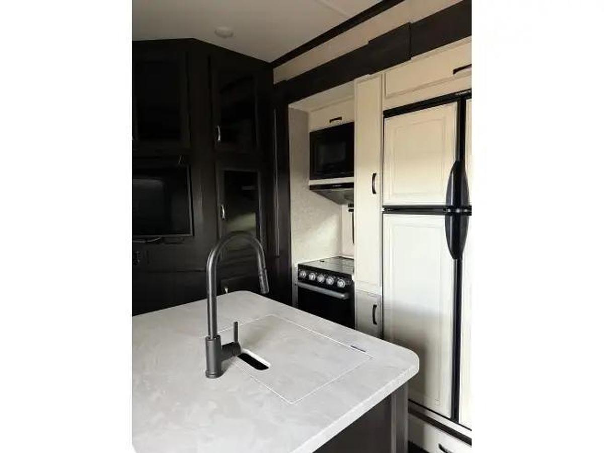 Used 2023 Jayco Seismic 403 Fifth Wheel Toy Hauler