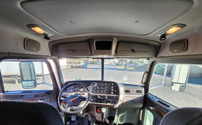 Used 2012 Peterbilt 386
