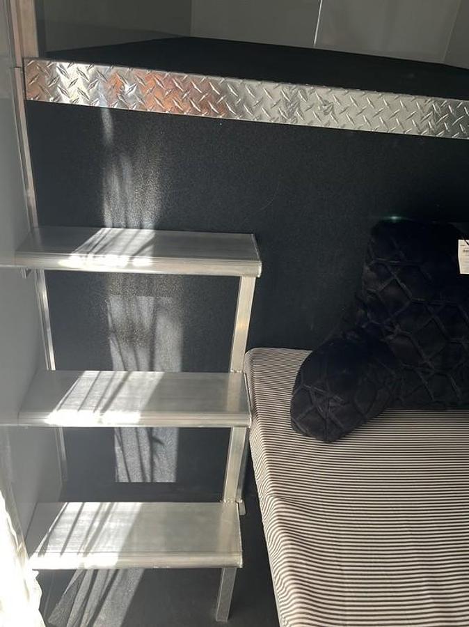 Used 2021 Jamco 3 Horse Reverse Trailer