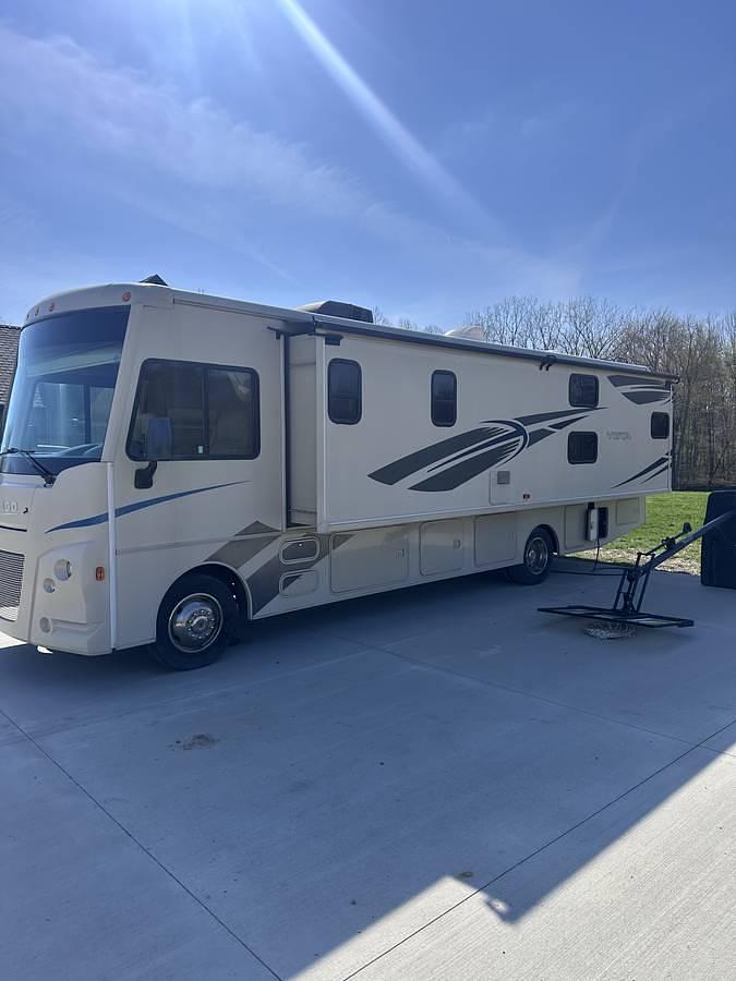 Used 2018 Winnebago Vista
