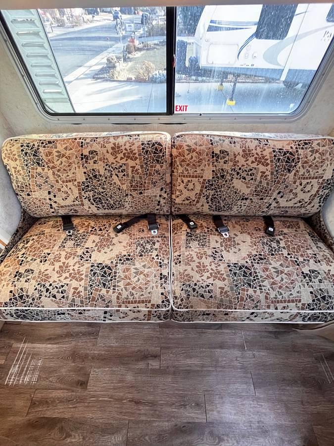 Used 2006 Winnebago Navion Itasca Rv