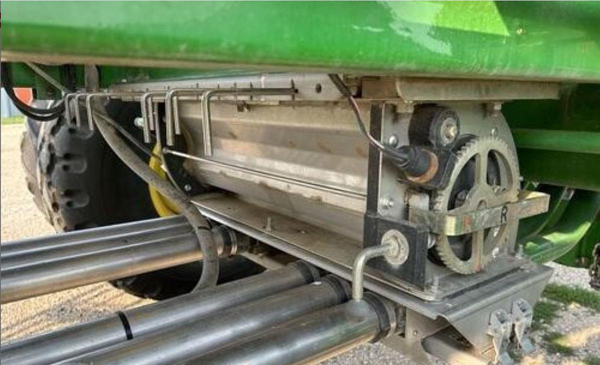 Used 2009 John Deere 1890