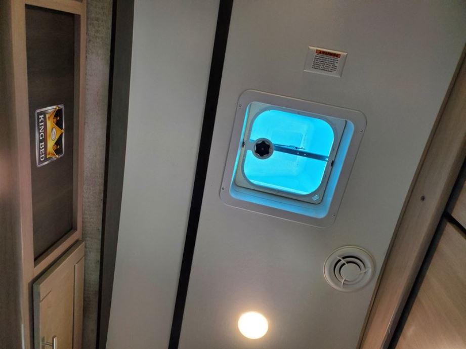 Used 2021 CrossRoads Sunset Trail 289QB