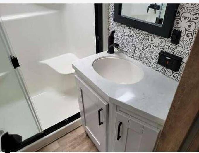 Used 2022 Keystone Acadia 3660rl