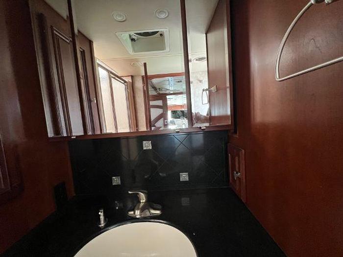 Used 2011 Winnebago Tour 42QD