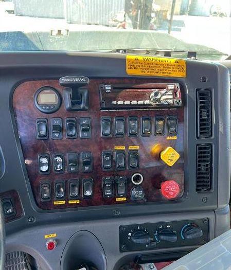 Used 2019 Freightliner 114SD