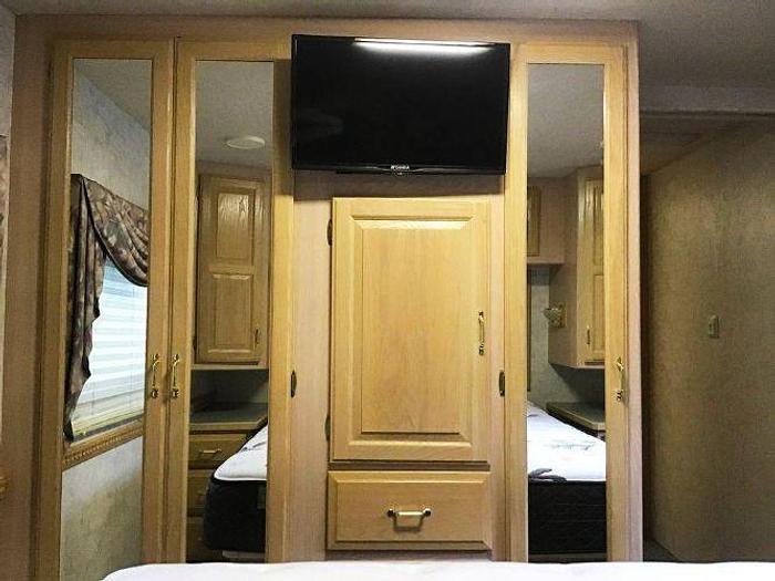 Used 1997 Newmar Dutch Star