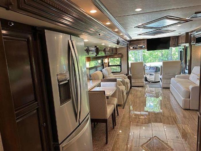 Used 2020 Newmar Dutch Star 4369