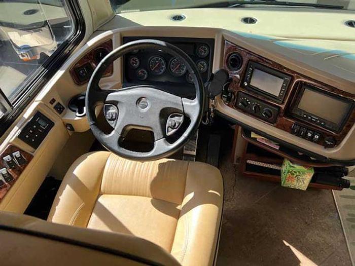 Used 2013 Fleetwood DISCOVERY 36J