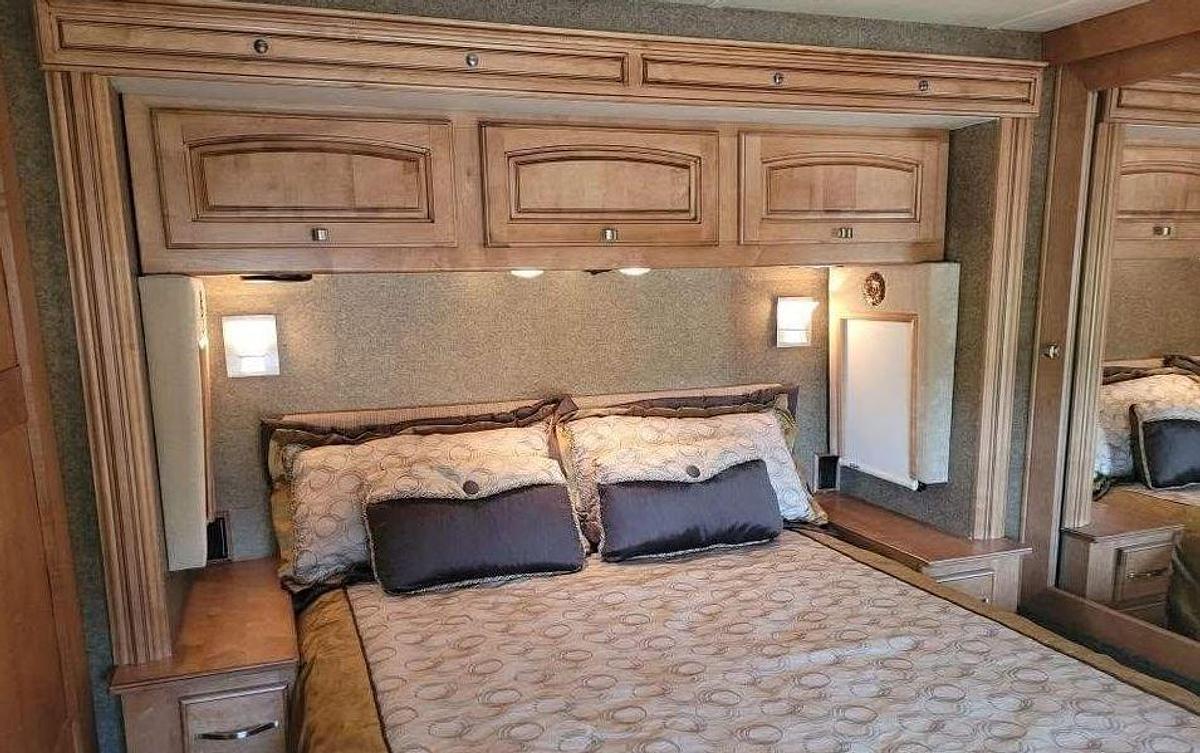 Used 2013 Winnebago Journey 34B Class A Motorhome