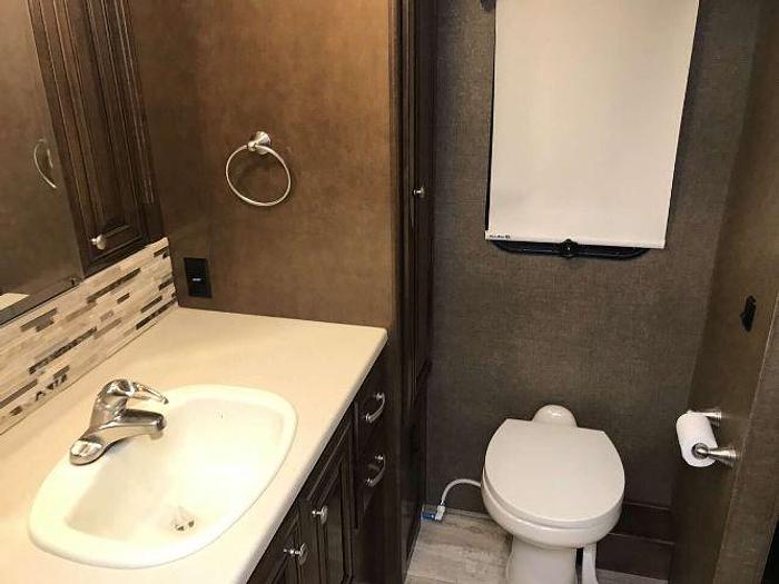 Used 2017 Thor Motor Coach Palazzo 36.1