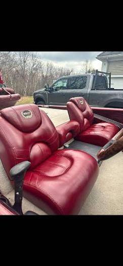 Used 2002 Triton Bass Master Classic