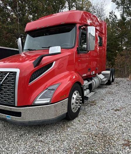 Used 2019 Volvo VNL64T740