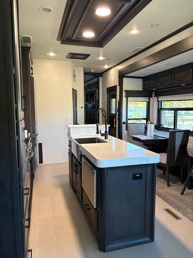 Used 2023 DRV Mobile Suites MS Houston 45'