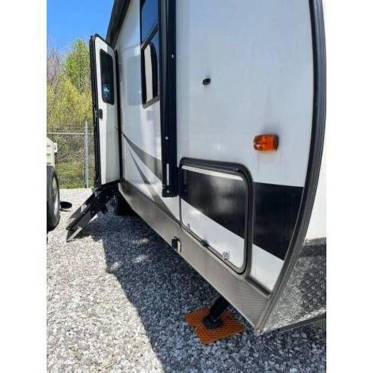 Used 2020 Keystone Outback Ultra-Lite 291UBH