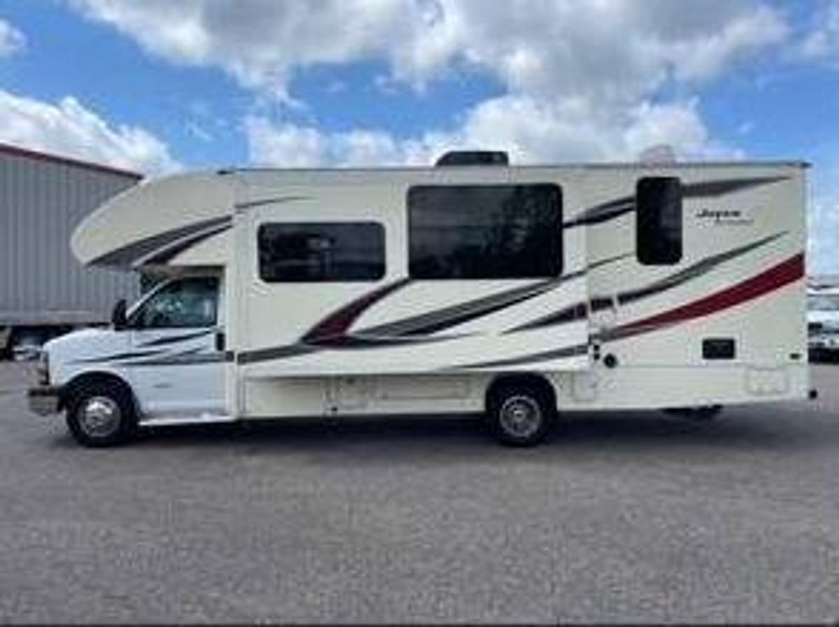 Used 2017 Jayco Redhawk 26X1 Class C Motorhome