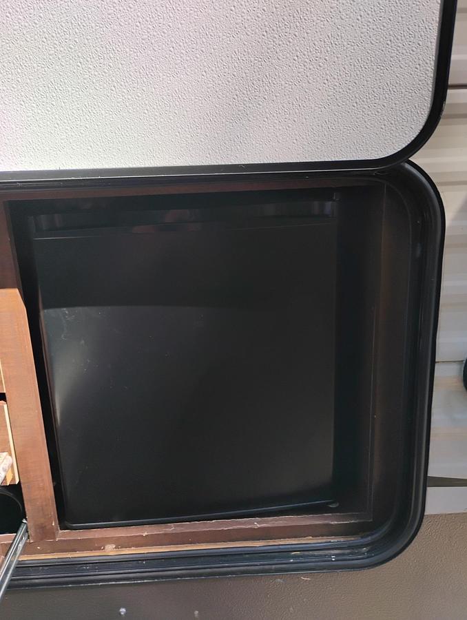 Used 2018 Keystone Hideout Travel Trailer