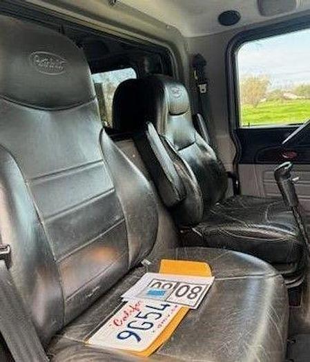 Used 2014 Peterbilt 388