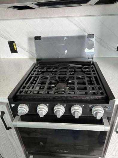 Used 2023 Keystone Montana High Country 295RL