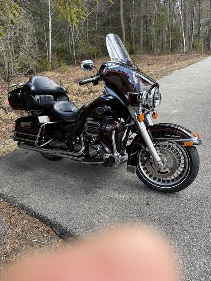 Used 2011 Harley Davidson Electra Glide Ultra Classic