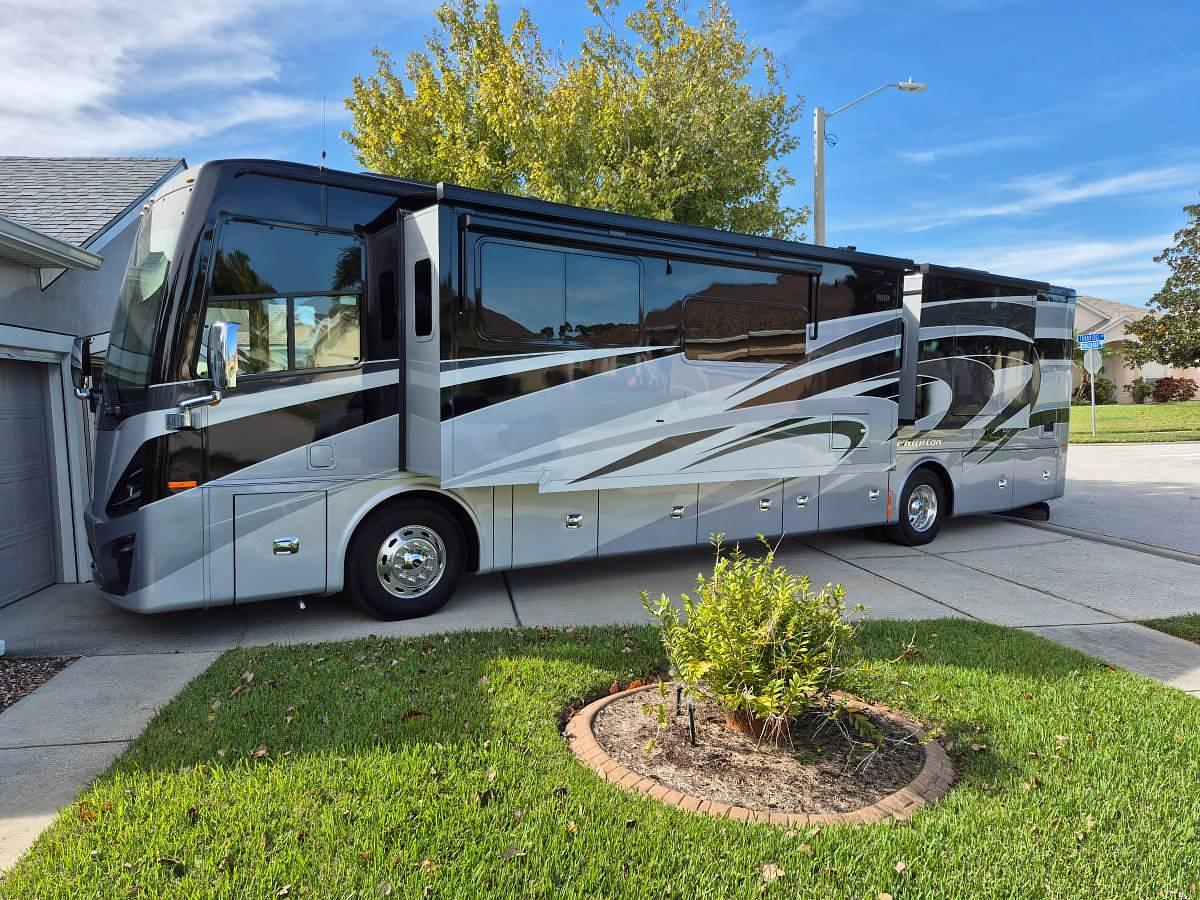 Used 2021 Tiffin Phaeton 40QBH Class A Motorhome