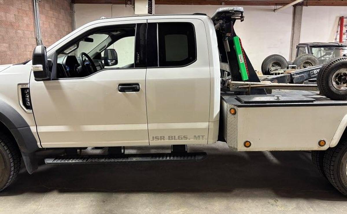 Used 2021 Ford F-450 Tow Truck