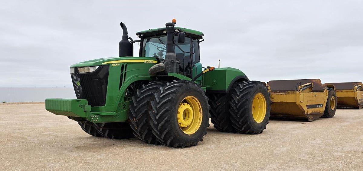 Used 2016 John Deere 9620R
