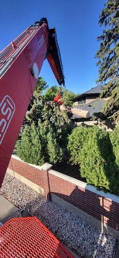 Used 2006 STERLING LT9500 with a Fassi F330SE Crane