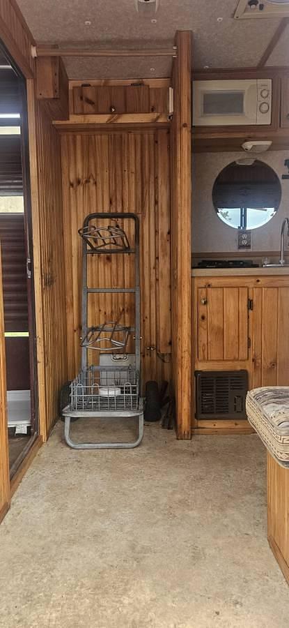 Used 2004 Featherlite Horse Trailer with Living Quarters