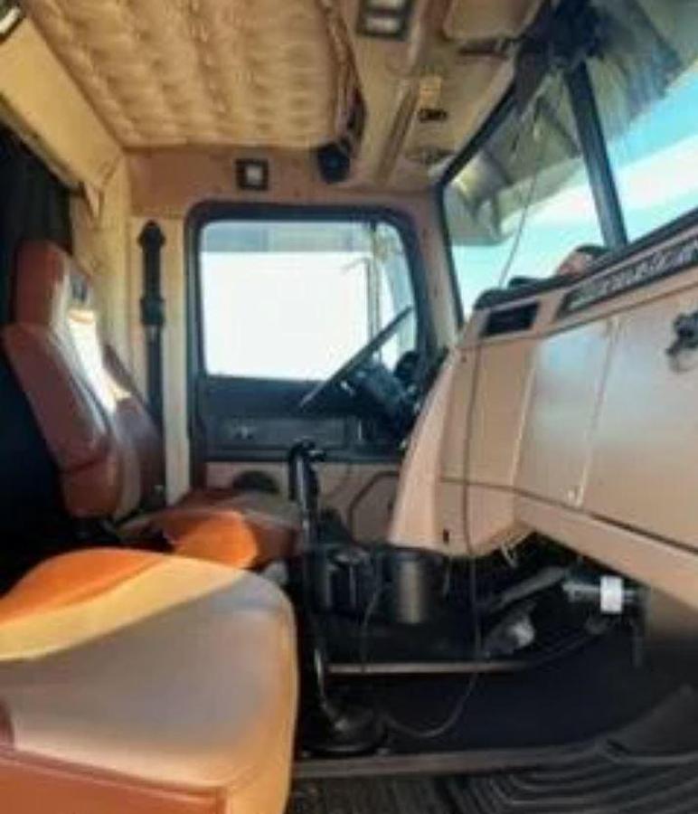 Used 2014 Western Star 4900EX Sleeper Semi Truck