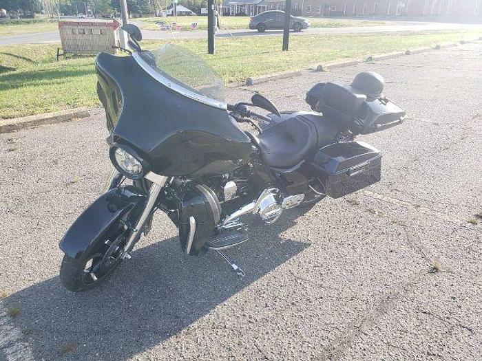 Used 2013 Harley Davidson Street Glide FLHX