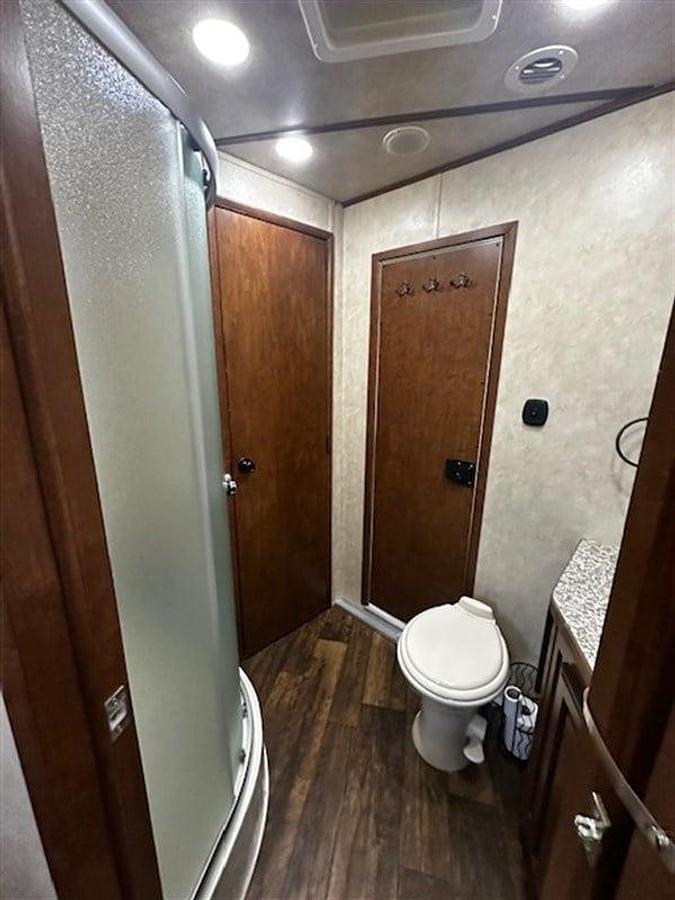 Used 2019 Bison 4 Horse 8413RGGBRSL