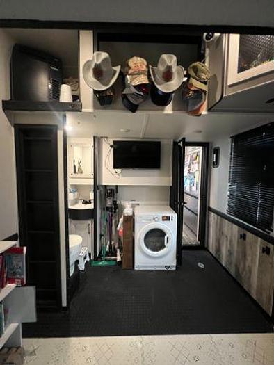 Used 2024 Heartland Cyclone 4006