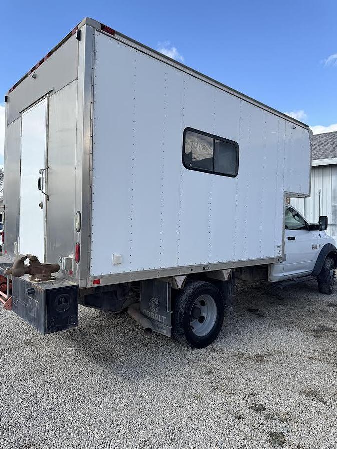 Used 2012 Dodge Ram 5500 Box Truck
