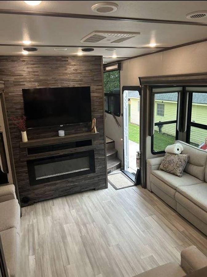 Used 2022 Grand Design Solitude 390RK Fifth Wheel